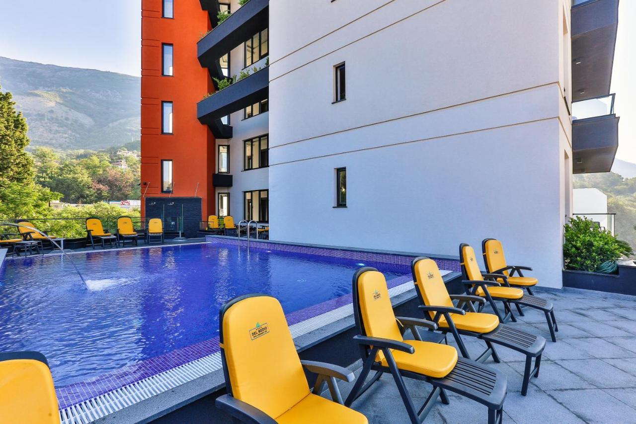 Hotel Del Medio ซูโตมอเร ภายนอก รูปภาพ